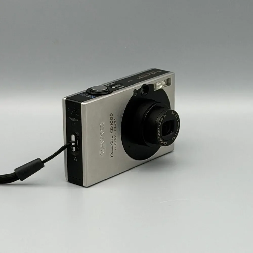 Canon PowerShot SD1000 Digital Camera | 7.1MP | Silver